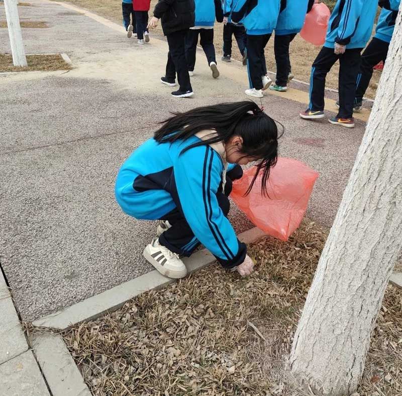 学雷锋活动