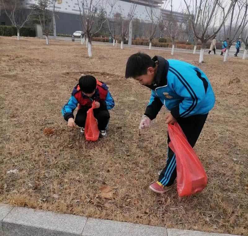 学雷锋活动